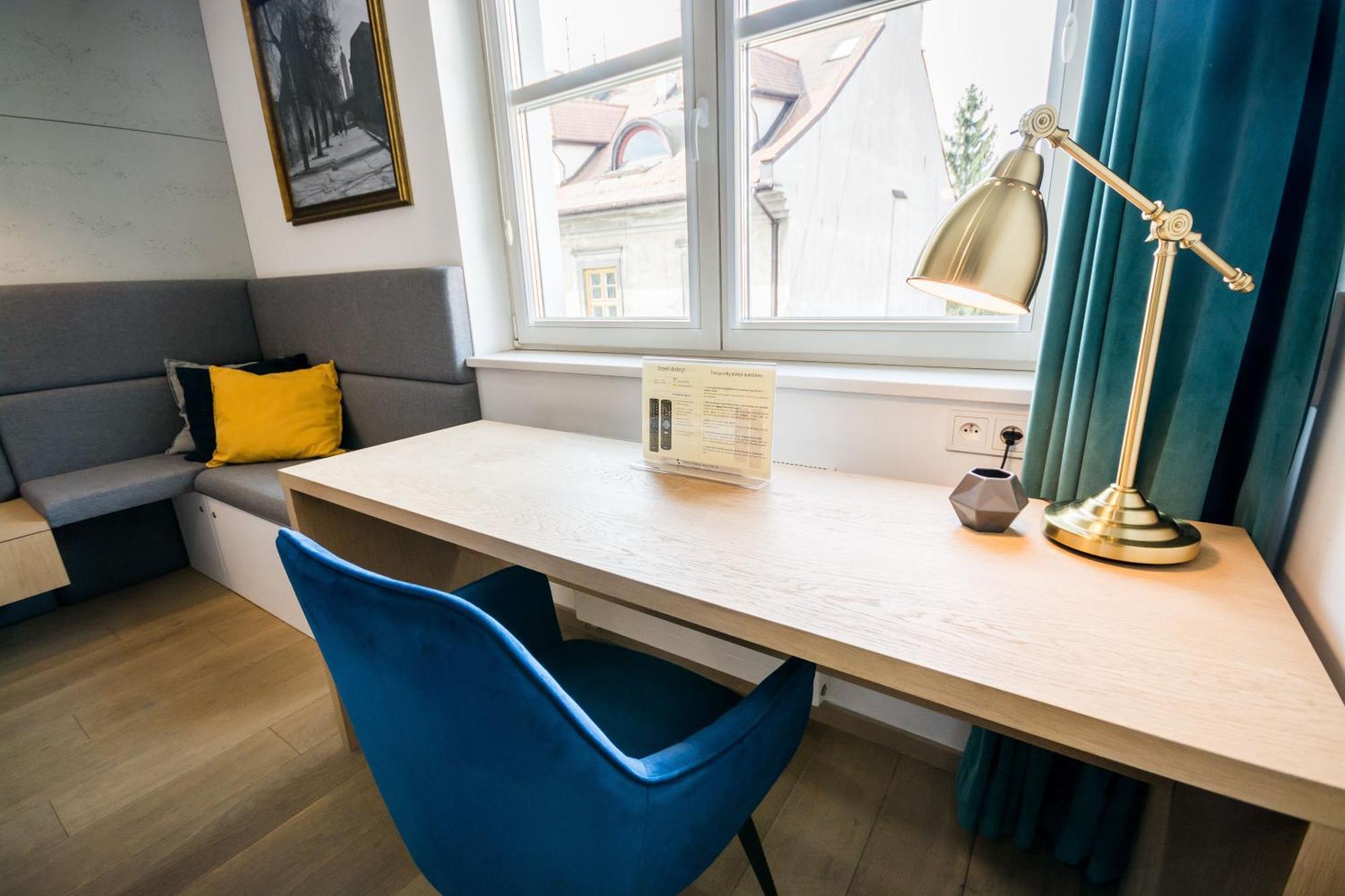 Old Town Premium Queen'S Apartments Красков Екстериор снимка