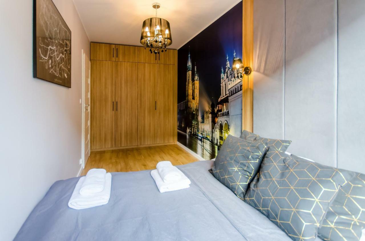 Old Town Premium Queen'S Apartments Красков Екстериор снимка